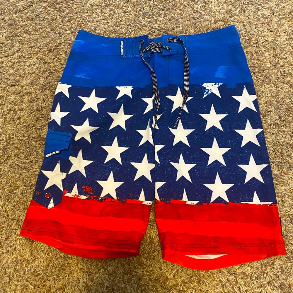⭐️5/$15! Ocean Current Patriot Swim Shorts